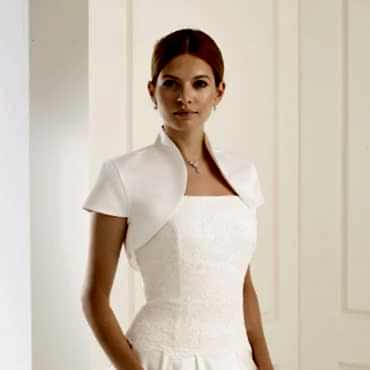 Menyasszonyi bolero